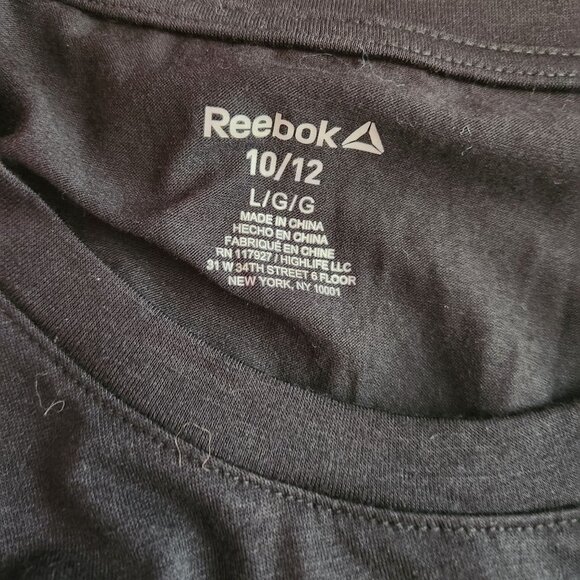 Reebok T shirt size 10/12 Black Unisex New with tags - Picture 3 of 4